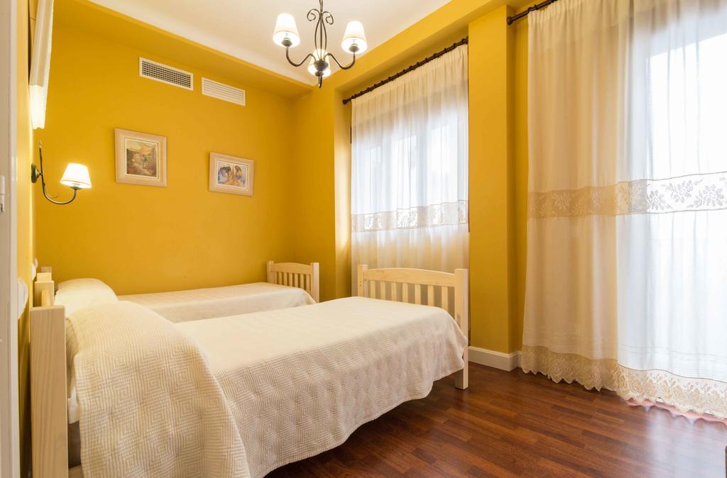 Apartamentos Salmerones Alhama de Granada Phòng bức ảnh