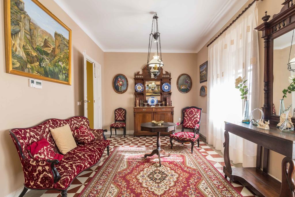 Apartamentos Salmerones Alhama de Granada Phòng bức ảnh