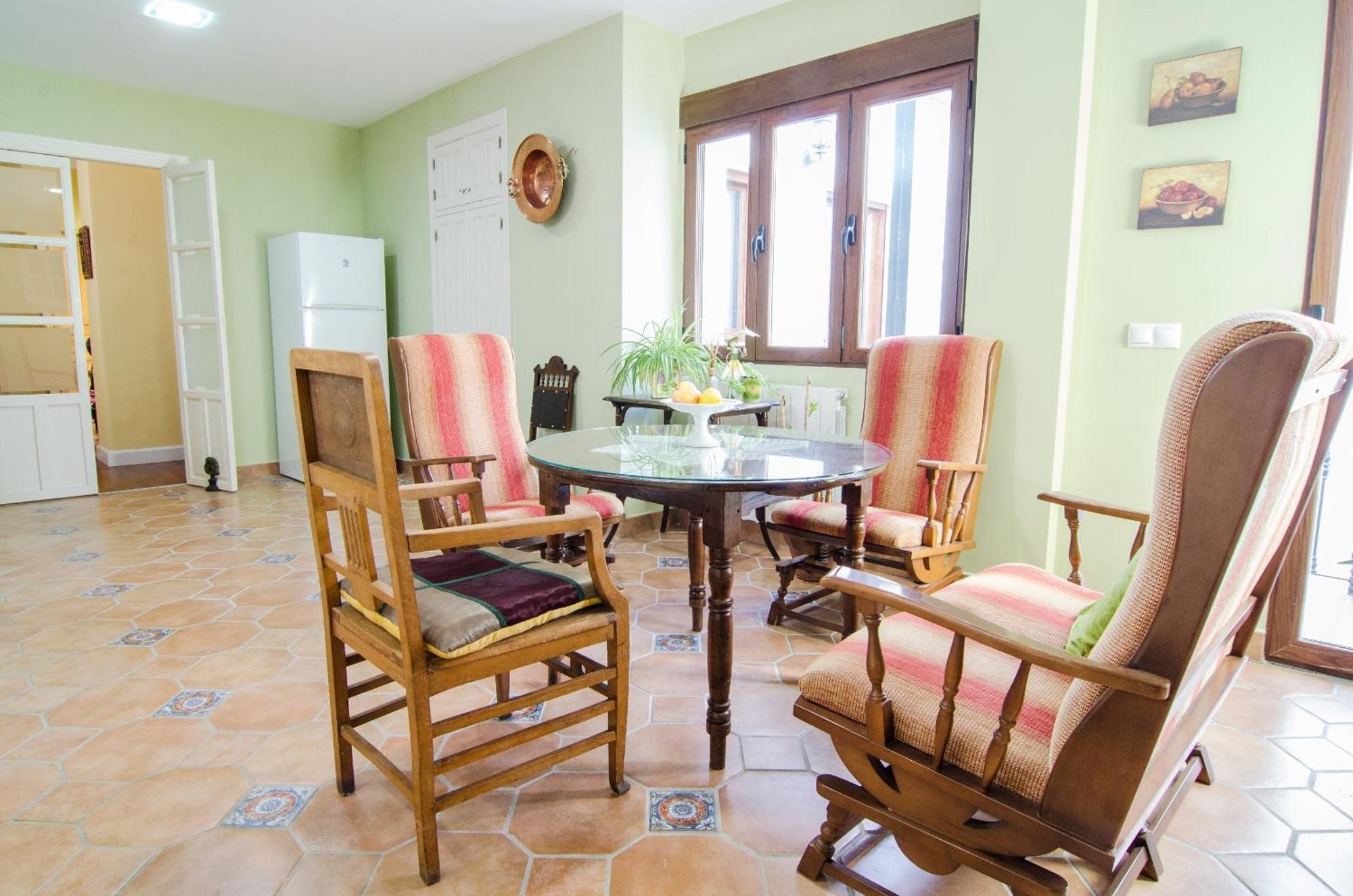 Apartamentos Salmerones Alhama de Granada Phòng bức ảnh